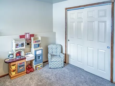 218 Brandenburg Lp, Bismarck, ND 58504 photo 31