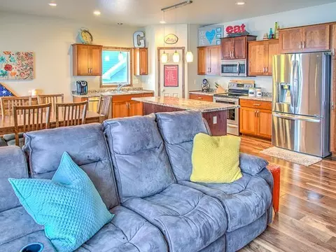 218 Brandenburg Lp, Bismarck, ND 58504 photo 10