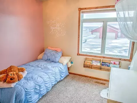 218 Brandenburg Lp, Bismarck, ND 58504 photo 19