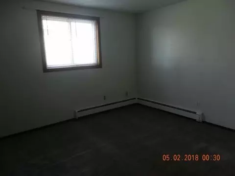 3220 Thayer Ave E, Bismarck, ND 58501 photo 3
