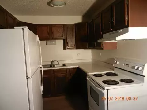 3220 Thayer Ave E, Bismarck, ND 58501 photo 4