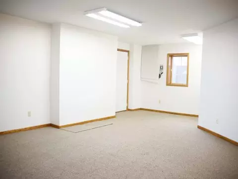809 Munich Dr, Bismarck, ND 58504 photo 26