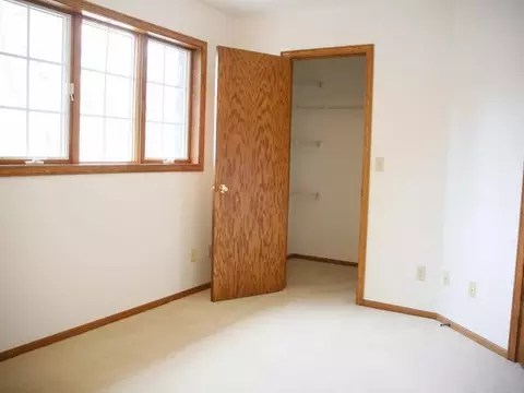 809 Munich Dr, Bismarck, ND 58504 photo 23