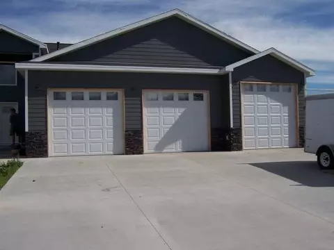 306 Cobblestone Lp, Mandan, ND 58554 photo 28