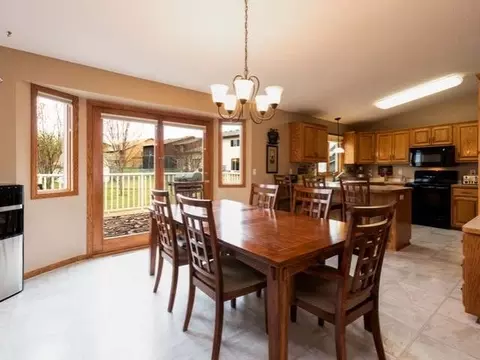 2012 23 N St, Bismarck, ND 58501 photo 3