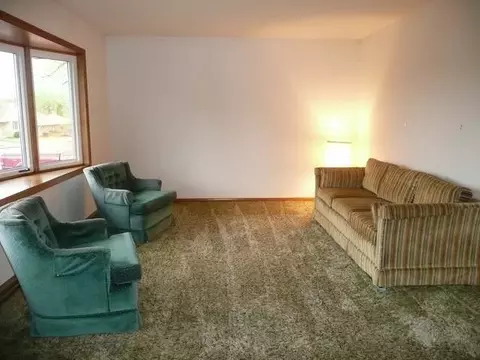 717 Custer Dr, Mandan, ND 58554 photo 5