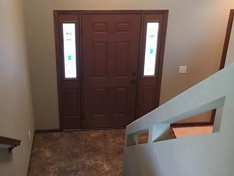 667 Harmony Lp, Hazen, ND 58545 photo 4