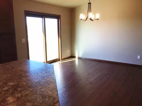 667 Harmony Lp, Hazen, ND 58545 photo 8