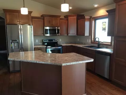 667 Harmony Lp, Hazen, ND 58545 photo 6