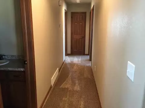 667 Harmony Lp, Hazen, ND 58545 photo 14