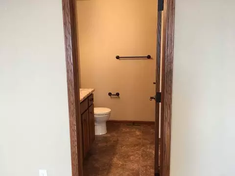 667 Harmony Lp, Hazen, ND 58545 photo 18