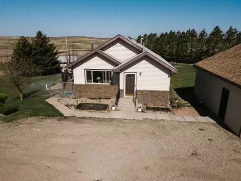 14000 52nd St NE, Bismarck, ND 58503 photo 2