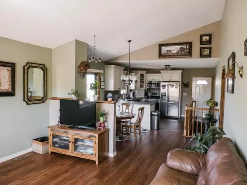 14000 52nd St NE, Bismarck, ND 58503 photo 17
