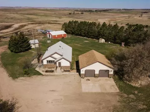 14000 52nd St NE, Bismarck, ND 58503 photo 9