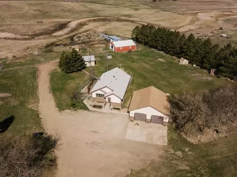 14000 52nd St NE, Bismarck, ND 58503 photo 11