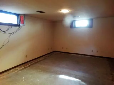 107 Central Ave E, Bismarck, ND 58501 photo 17