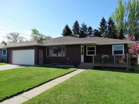 107 Central Ave E, Bismarck, ND 58501 photo 1