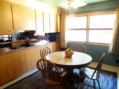 107 Central Ave E, Bismarck, ND 58501 photo 5