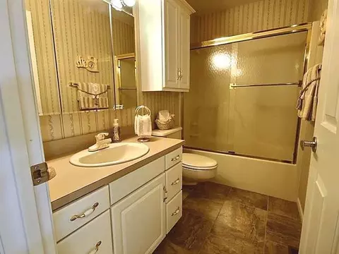 3532 Viewpoint Dr, Bismarck, ND 58503 photo 19