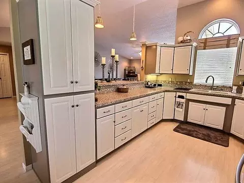 3532 Viewpoint Dr, Bismarck, ND 58503 photo 10