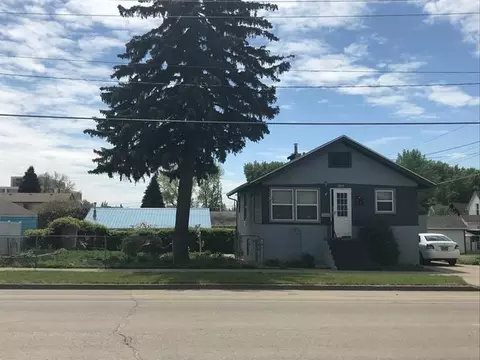 1213 Rosser Ave E, Bismarck, ND 58501 photo 1