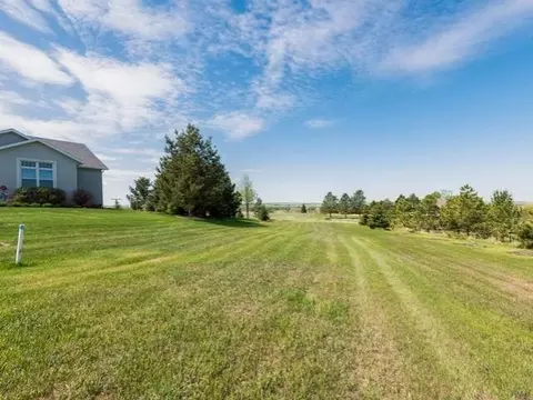 4501 White Spruce Rd, Bismarck, ND 58503 photo 59