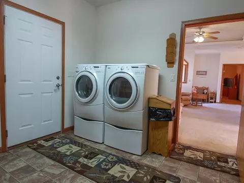 3219 Bethany Lp, Bismarck, ND 58503 photo 7