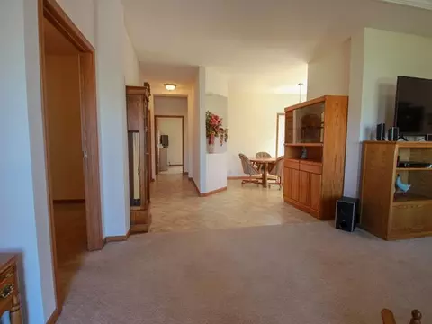 3219 Bethany Lp, Bismarck, ND 58503 photo 16