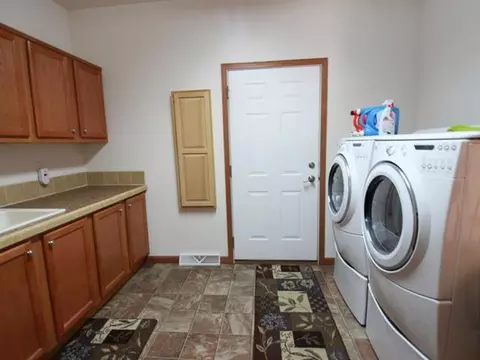 3219 Bethany Lp, Bismarck, ND 58503 photo 25