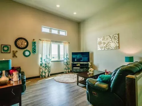 4113 Shoal Loop SE, Mandan, ND 58554 photo 7