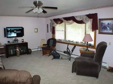 1614 Harmon Ave, Bismarck, ND 58501 photo 6