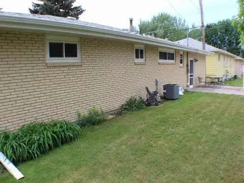 1614 Harmon Ave, Bismarck, ND 58501 photo 34