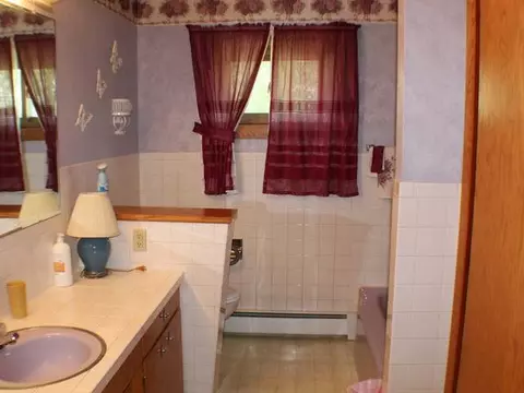 1614 Harmon Ave, Bismarck, ND 58501 photo 9