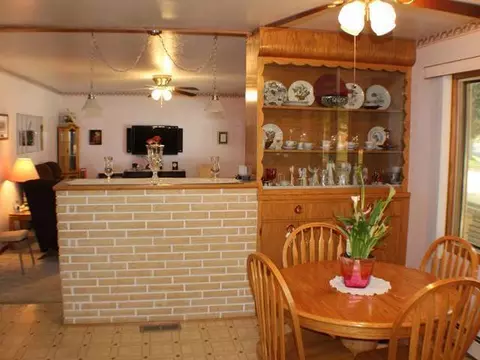 1614 Harmon Ave, Bismarck, ND 58501 photo 4