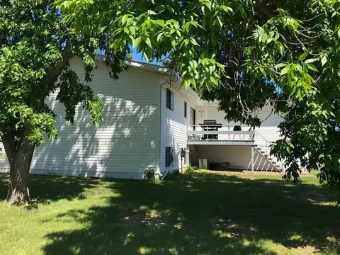 367 8th St NE, Garrison, ND 58540 photo 15
