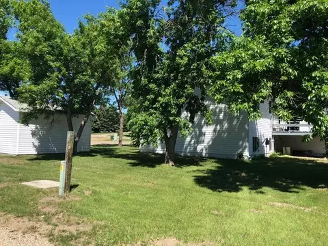 367 8th St NE, Garrison, ND 58540 photo 16