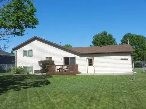3108 Devon Dr, Bismarck, ND 58504 photo 23