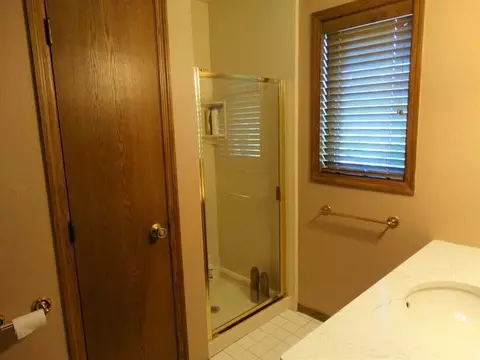 2209 Harbor Dr, Bismarck, ND 58504 photo 25