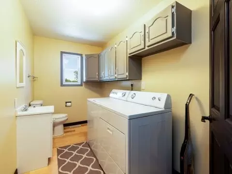 4785 Rolling Ridge Rd NE, Bismarck, ND 58503 photo 13