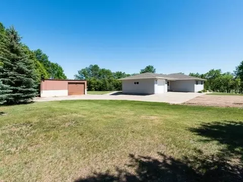 4785 Rolling Ridge Rd NE, Bismarck, ND 58503 photo 32