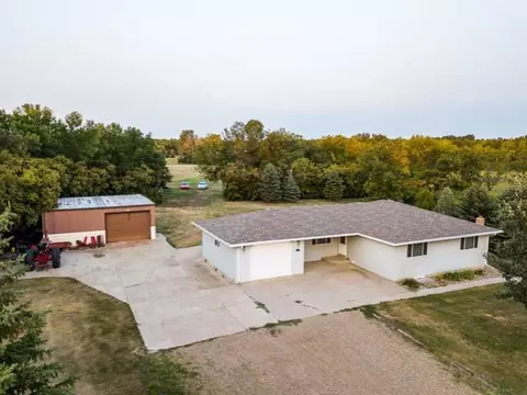 4785 Rolling Ridge Rd NE, Bismarck, ND 58503 photo 20