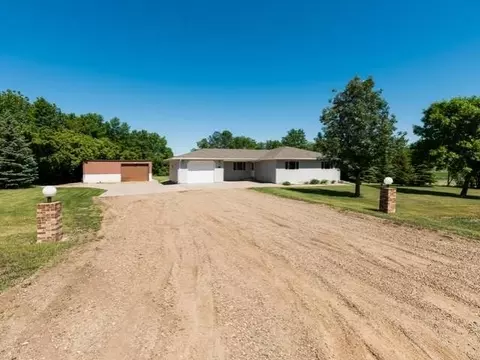 4785 Rolling Ridge Rd NE, Bismarck, ND 58503 photo 19