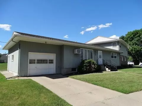 377 Telstar Dr, Bismarck, ND 58503 photo 18