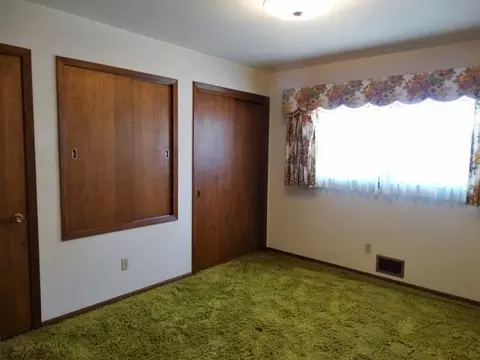 377 Telstar Dr, Bismarck, ND 58503 photo 9