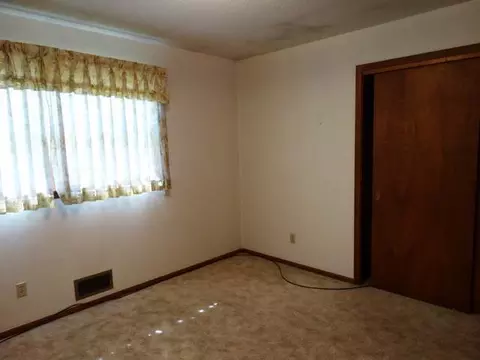 377 Telstar Dr, Bismarck, ND 58503 photo 27