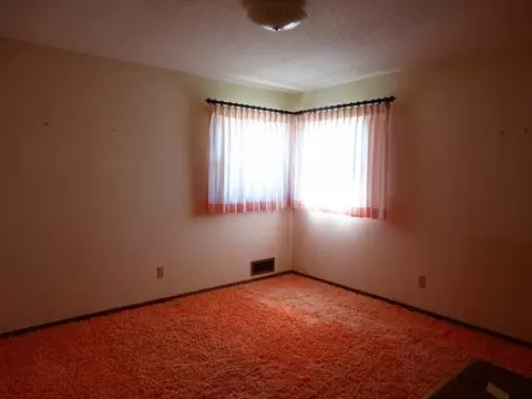 377 Telstar Dr, Bismarck, ND 58503 photo 11