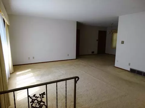 377 Telstar Dr, Bismarck, ND 58503 photo 20