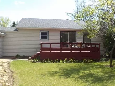 330 2nd Ave E, Carson, ND 58529 photo 8