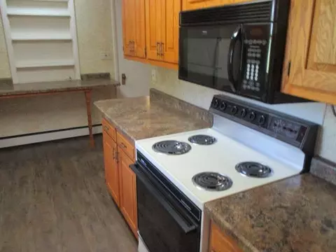 330 2nd Ave E, Carson, ND 58529 photo 3