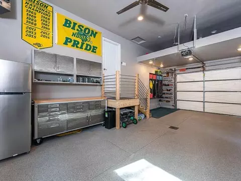 1011 Arthur Dr, Bismarck, ND 58501 photo 15